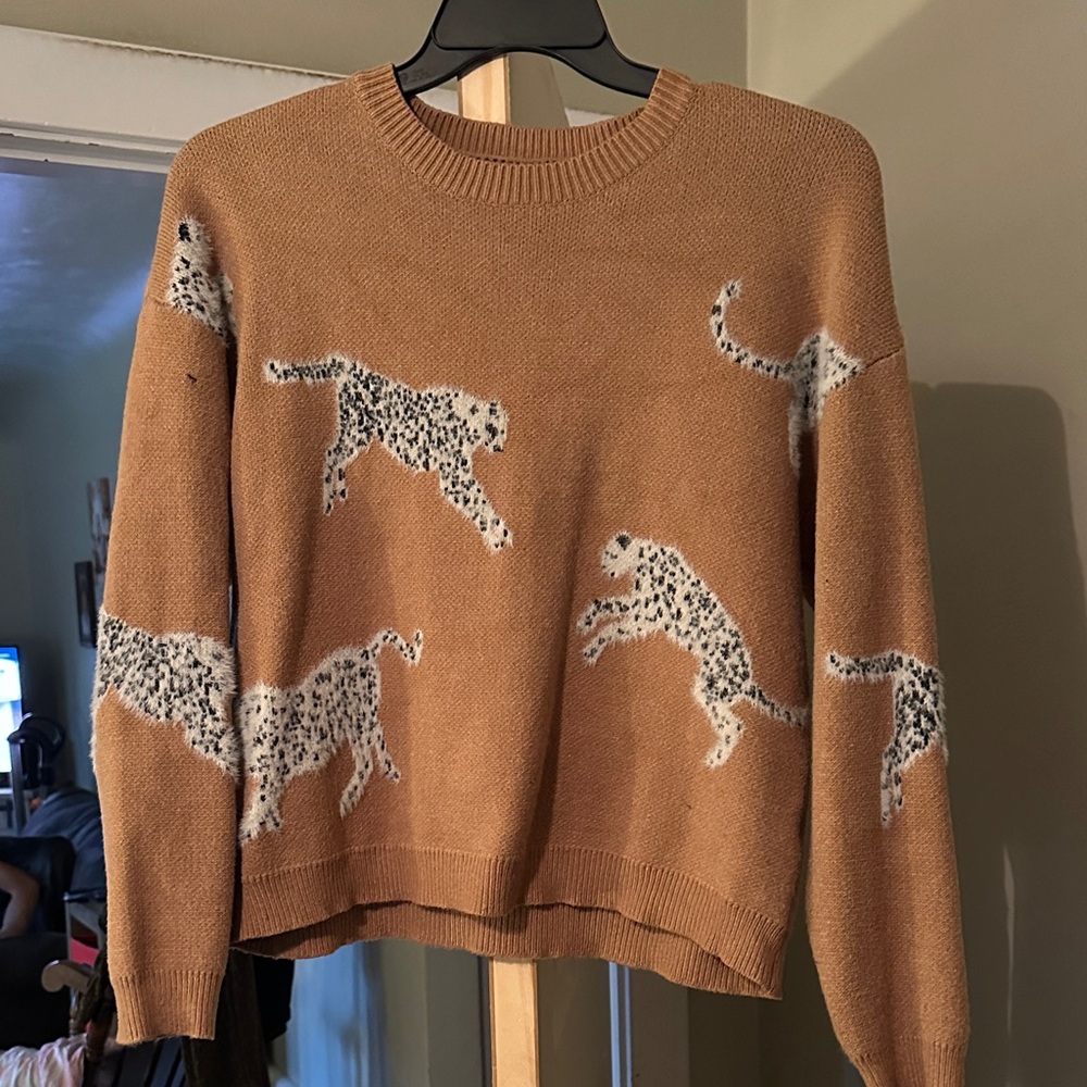 Tiger sweater